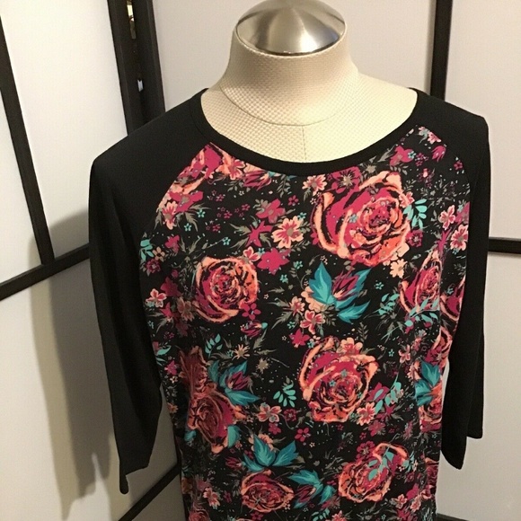 LuLaRoe X Large Tunic Top Multi Color